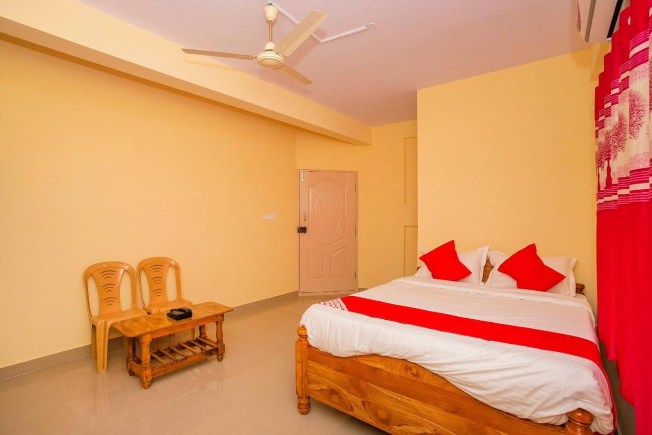 Oyo 25032 Seven Hills Guestline Bangalore Exterior photo