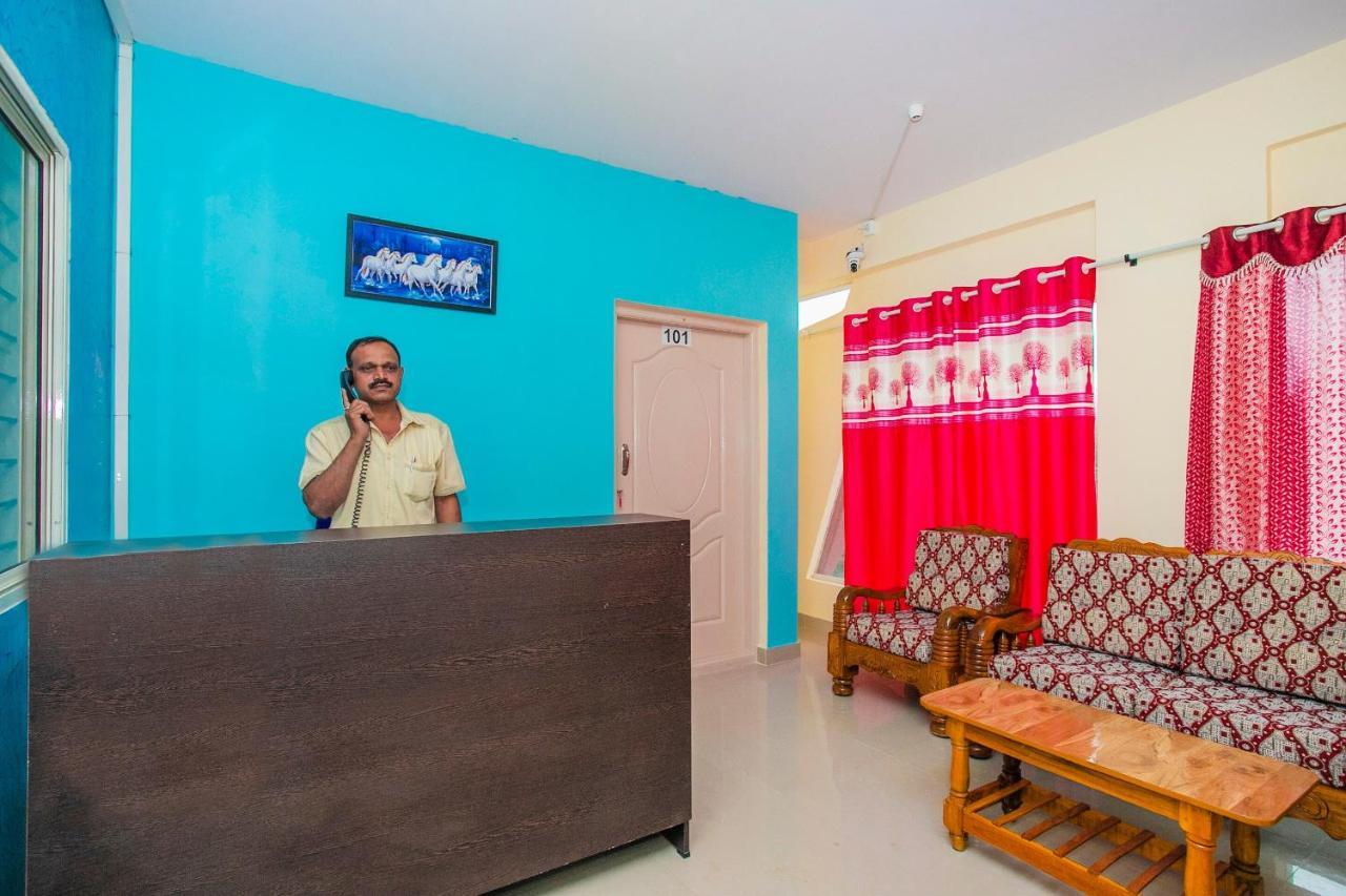 Oyo 25032 Seven Hills Guestline Bangalore Exterior photo